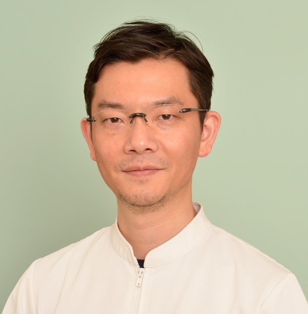 先生画像