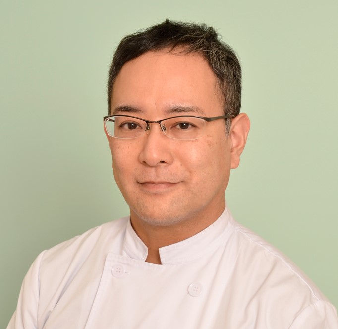 先生画像